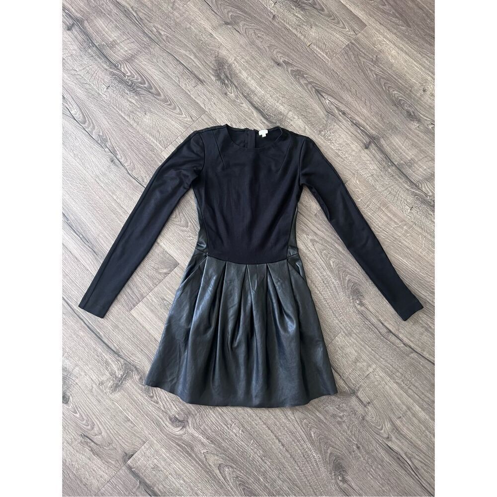 Wilfred Aritzia Wilfred Pleated Tartine Fit and Flare Mini Dress  Sz 0